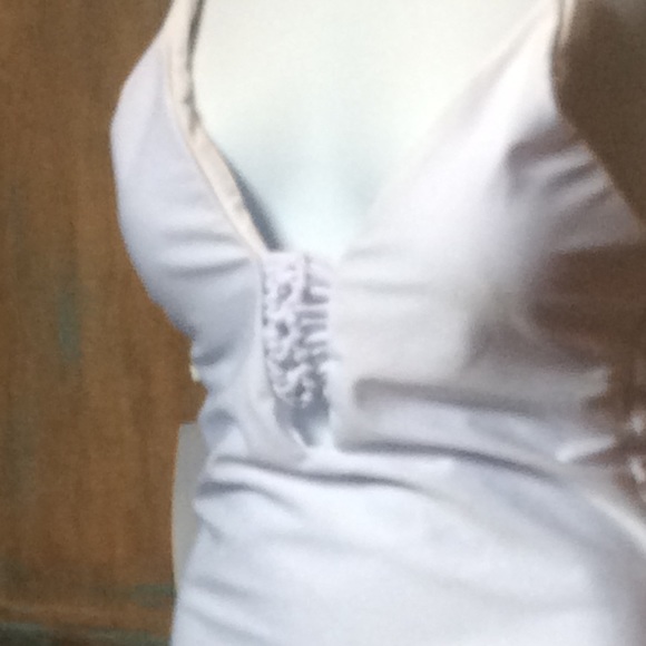 Zaful white one piece swim. NWT sz small - Picture 2 of 4